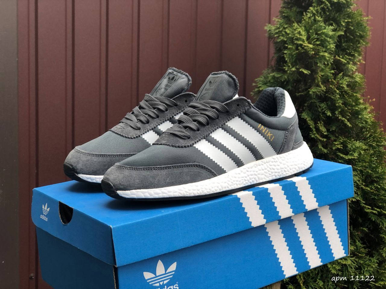 

Кроссовки женские Adidas Iniki серые с белым, кроссы адидас иники весенние, летние, Серый