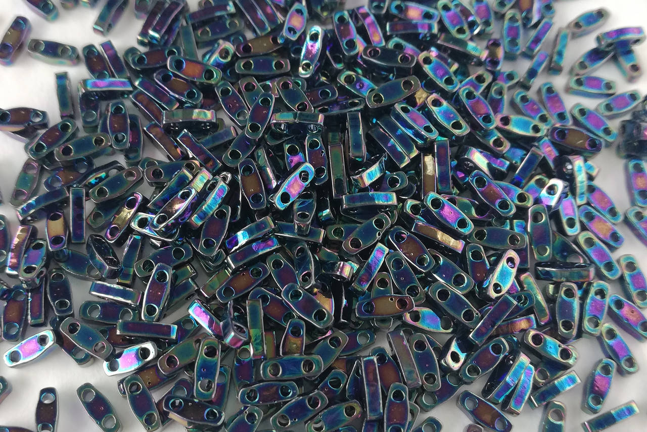 

Японський бісер Miyuki Quarter Tila QTL0455 Metallic Variegated Blue Iris