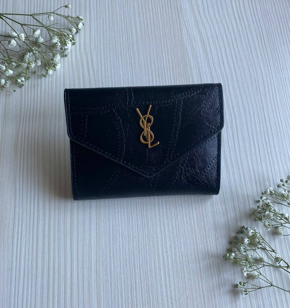 

Женский кошелек маленький раскладной эко-кожа черного цвета в стиле YSL, Черный