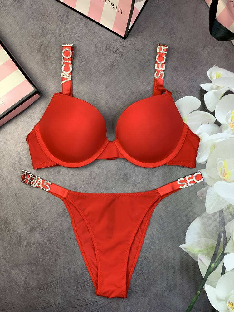

Комплект женский Victoria’s Secret Model Буквы топ+трусики Красный2, Красный