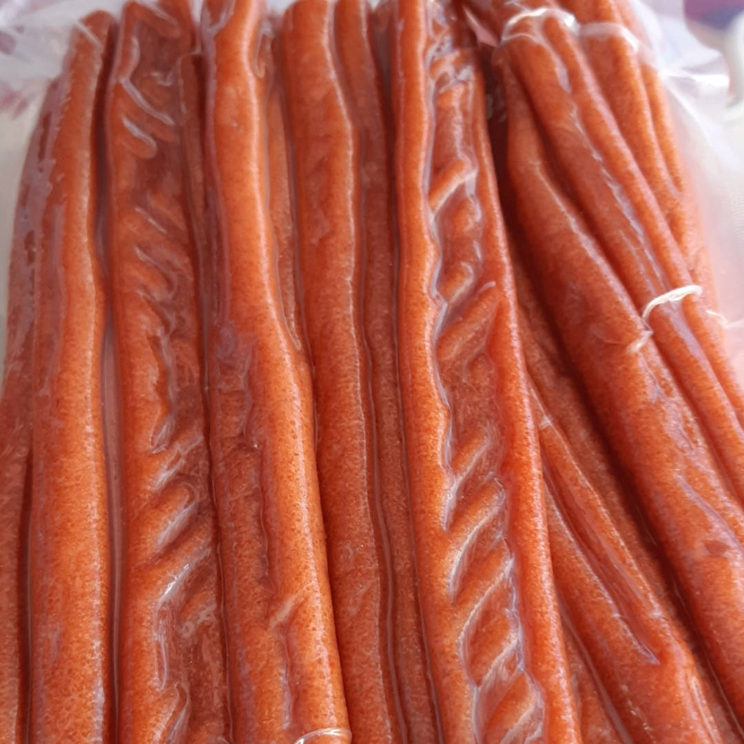 

Икра минтая вяленая в вакуумной упаковке по 500грамм