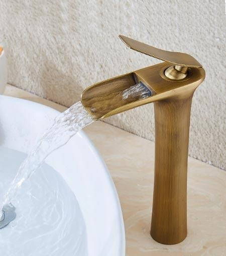 

Высокий смеситель для раковины с каскадным изливом Art Design Pafos CH4105 бронза