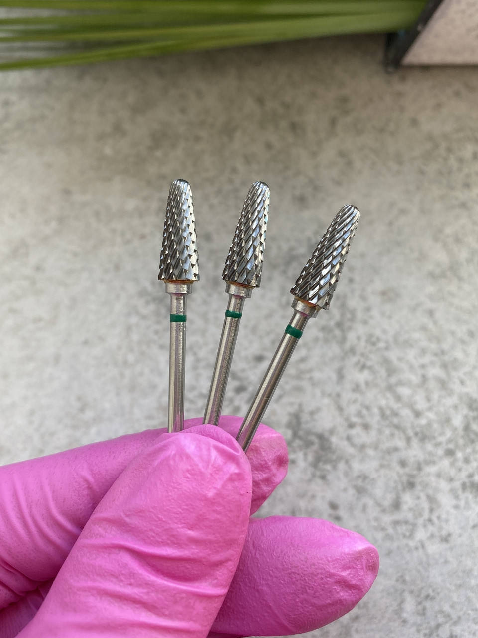 

Твердосплавная фреза для снятия покрытия Конус зеленая (ТВС для маникюра) КОРЕЯ 704