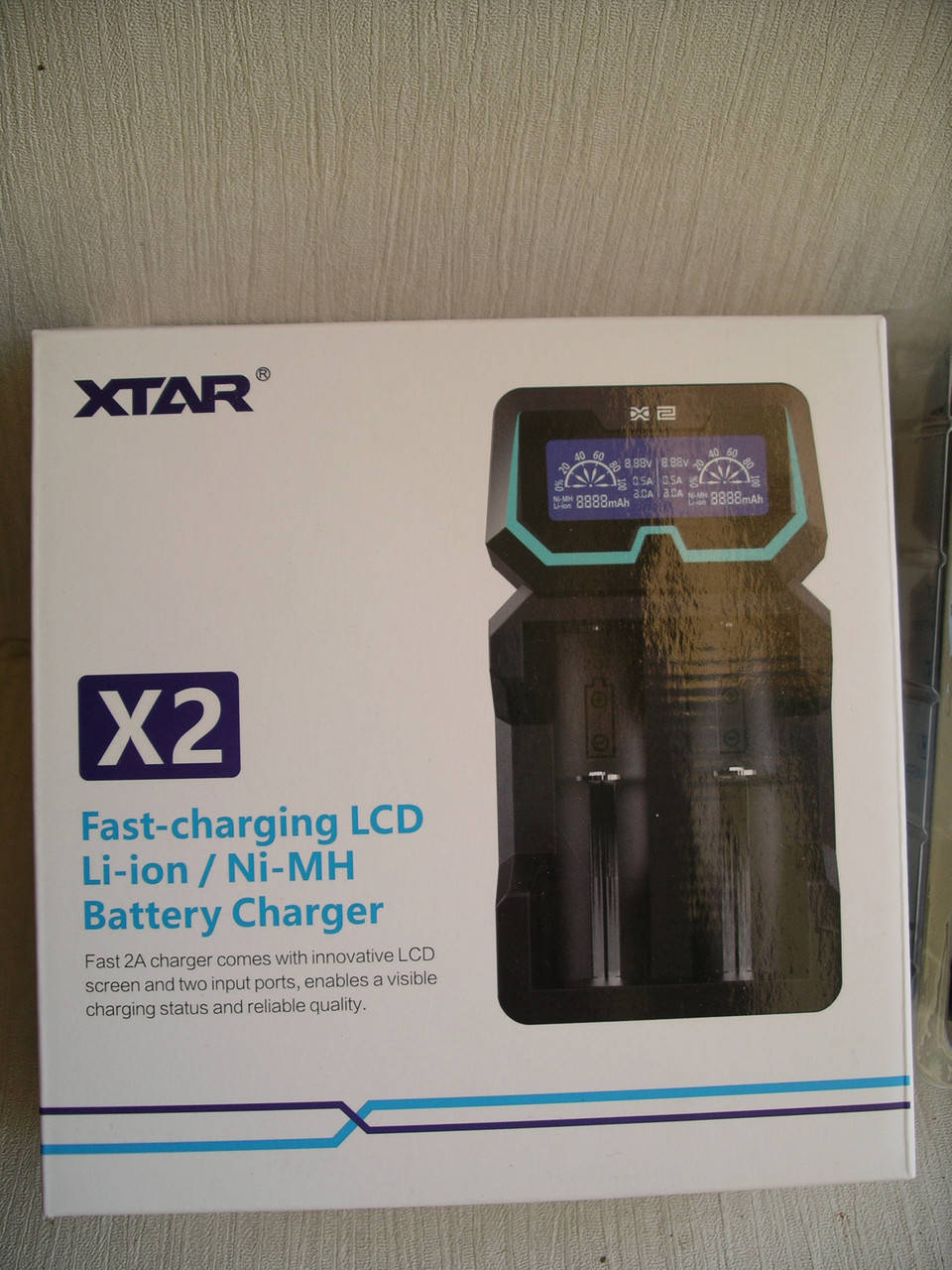 

Зарядное устройство XTAR X2