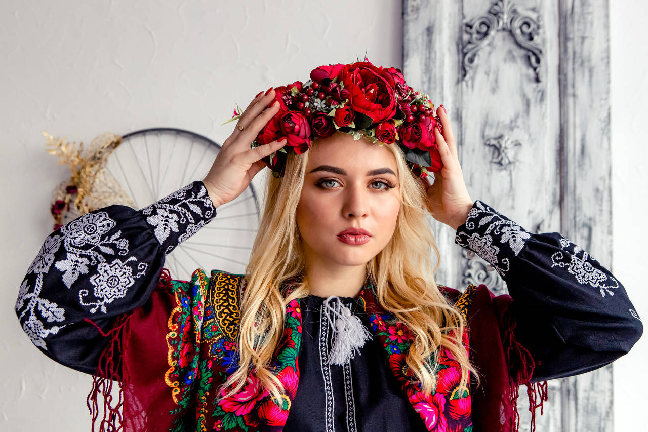 

Обруч для волосся Ніжність бордовий