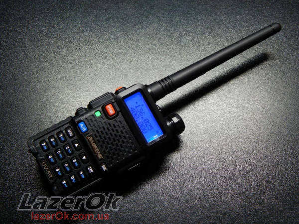 

Рация Baofeng UV-5R (с гарнитурой)