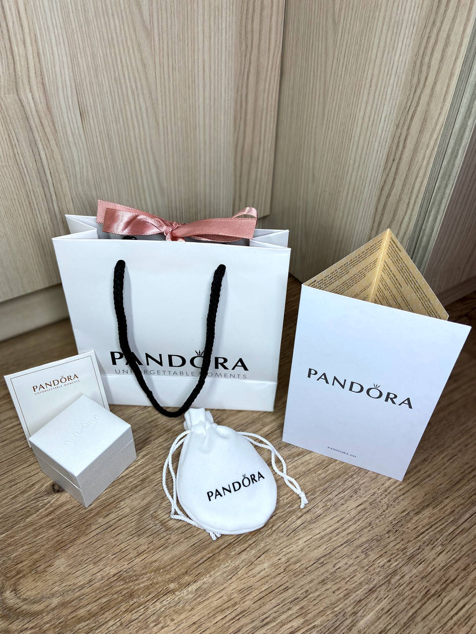 

Подарочная Упаковка Пандора коробочка под кольцо, сережки, шарм