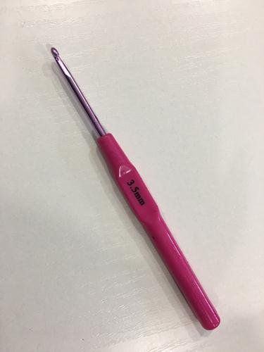 

Крючок для вязания с пластиковой ручкой ЭСТЕТ 3.5 мм