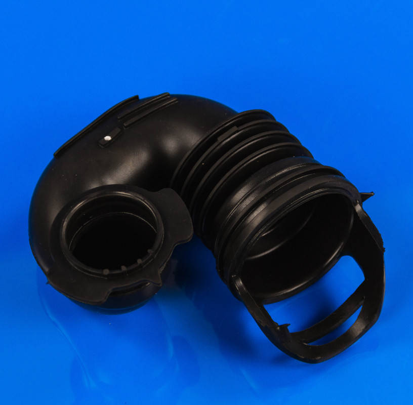 

Патрубок от порошкоприемника к баку (заливной) LG 4738EN2002A