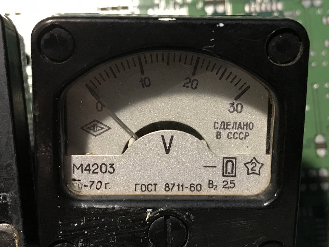 

Вольтметр М4203 30Вольт