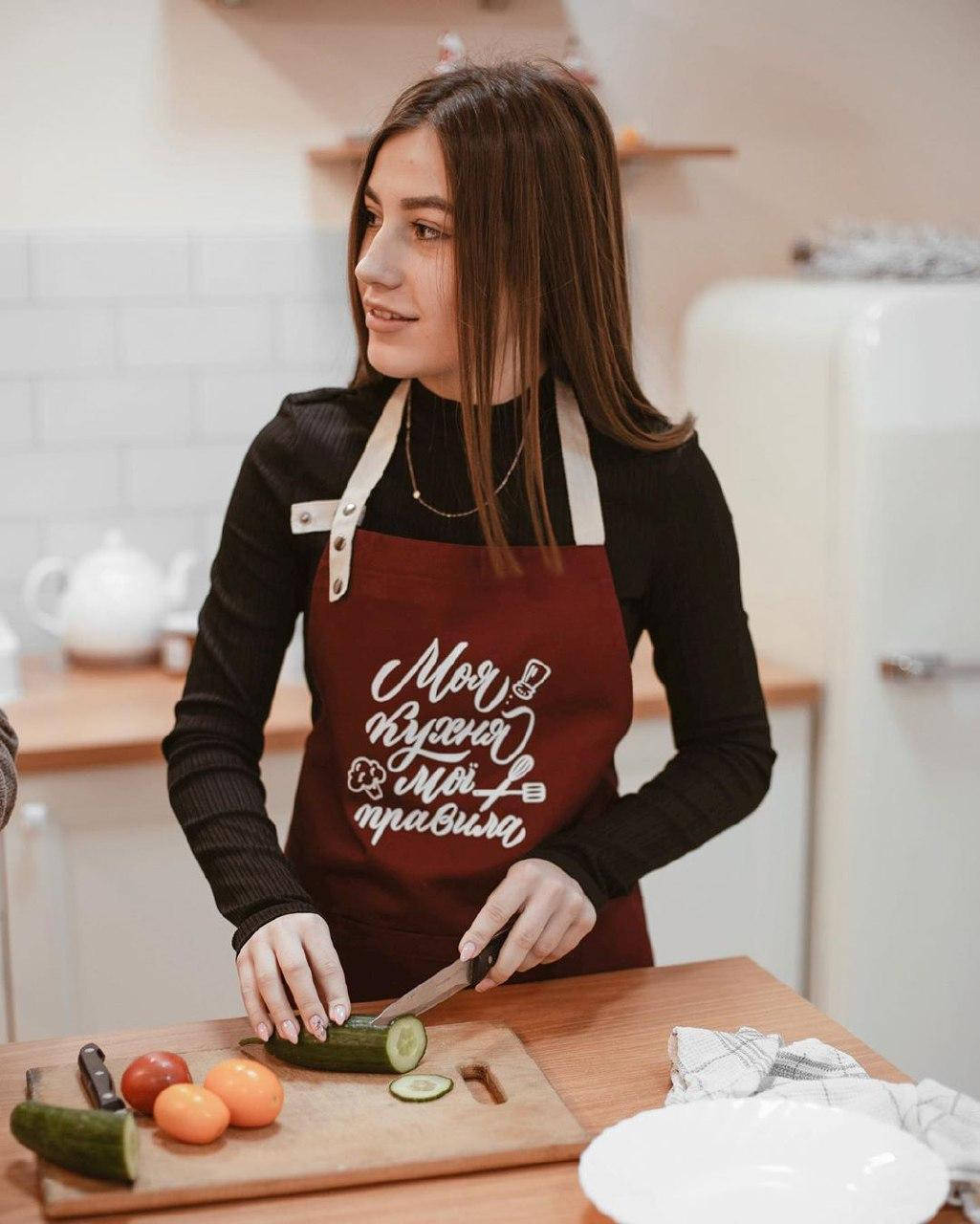 

Фартук "Моя кухня мої правила", Бордовый