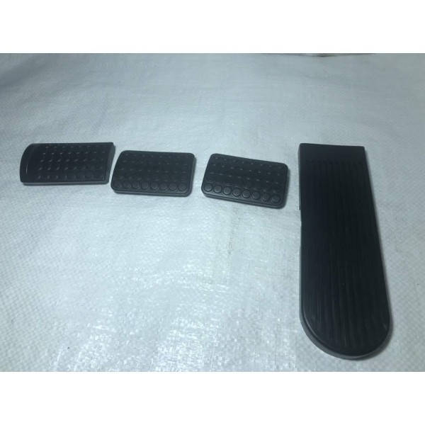 

Чехол педали КОМПЛЕКТ (газ,тормоз,сцепление) МТЗ