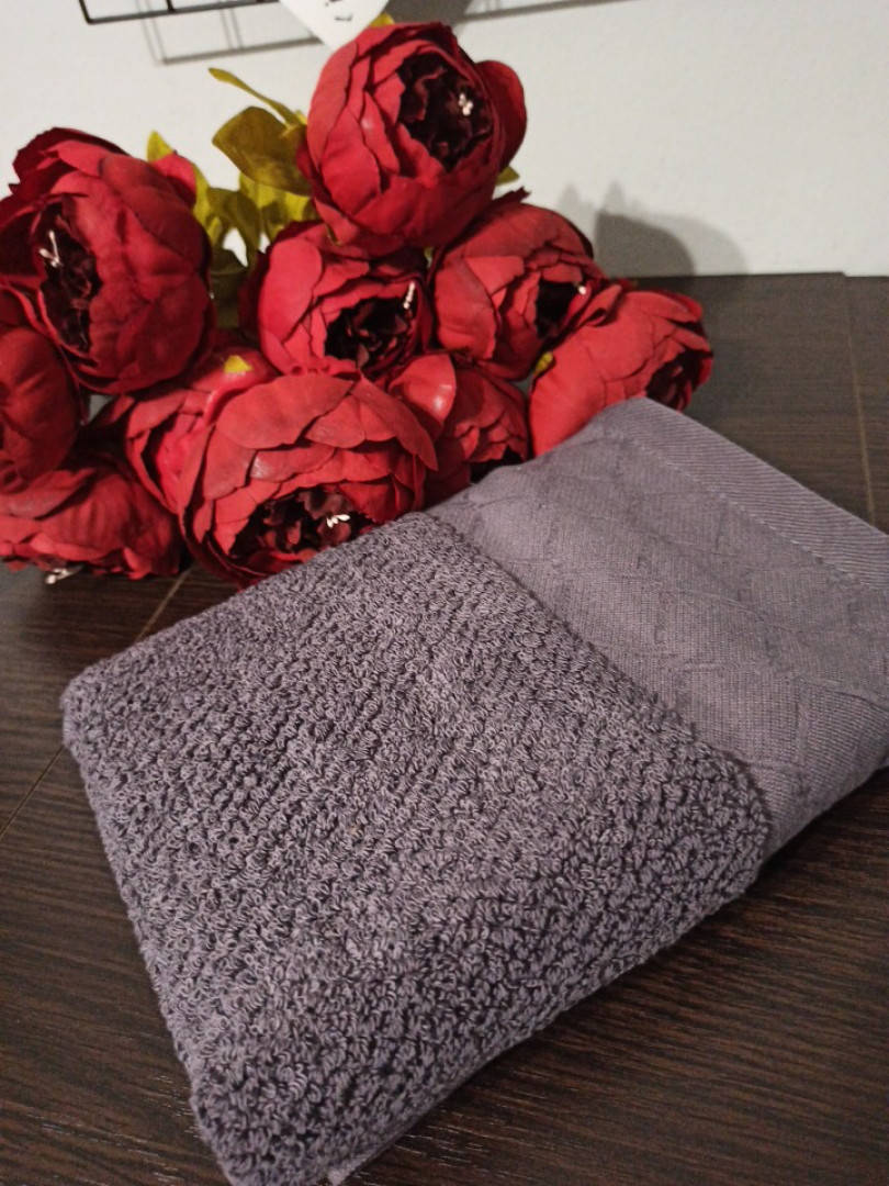 

Полотенце махровое 50 * 90 см. банный, для лица и рук 100 хлопок.