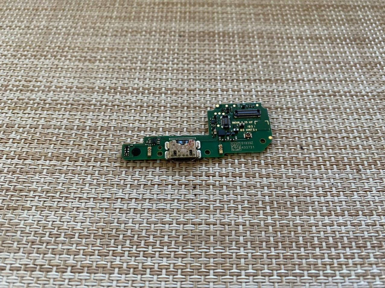 

Нижняя плата USB Xiaomi Redmi 6 6A Оригинал