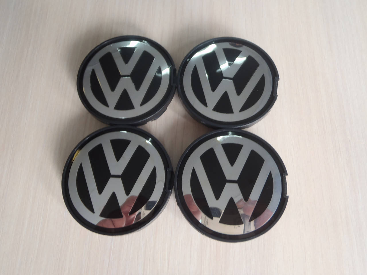

Колпачки заглушки на литые диски Volkswagen/Фольцваген 6N0 601 171 56/51/7 мм. VW