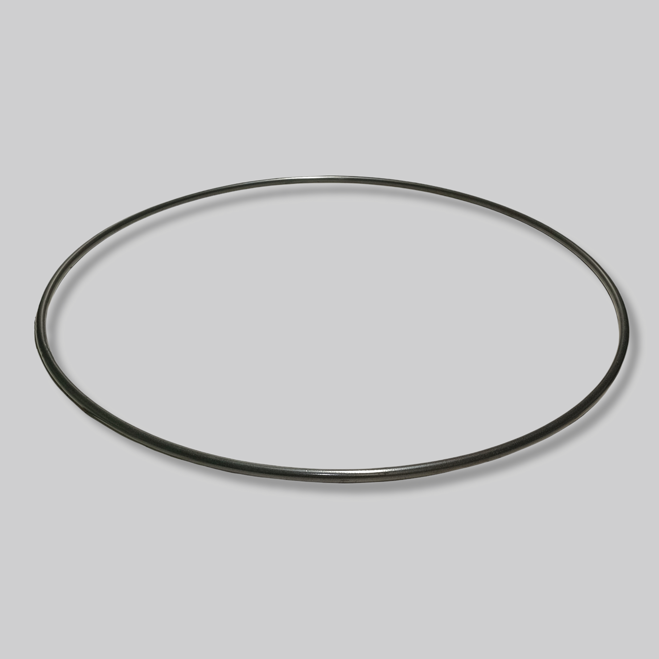 

Обруч металлический гимнастический 94 см графитовый