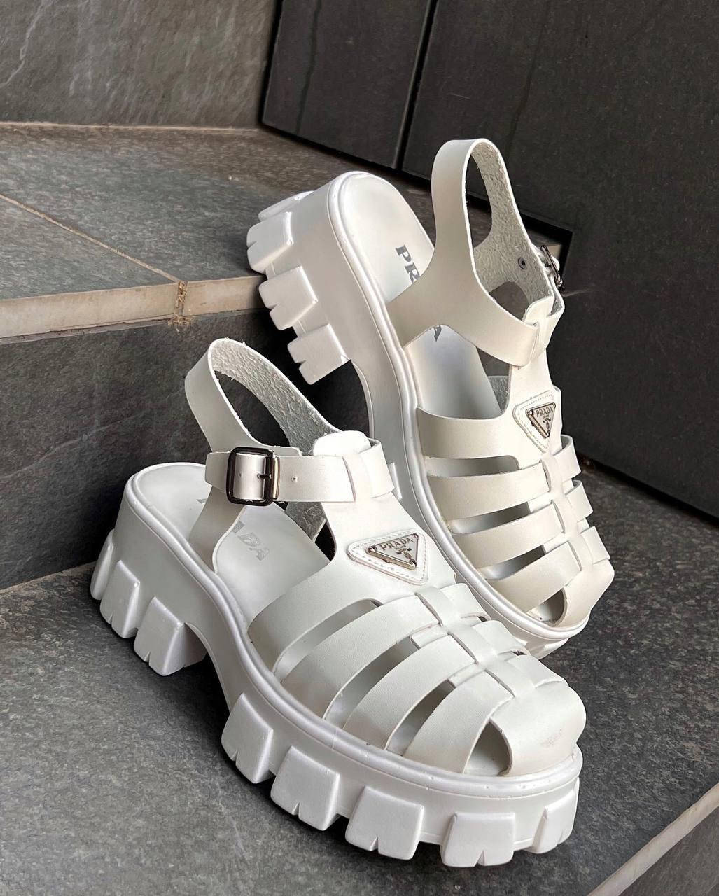 

Женские босоножки Prada Monolith White 39