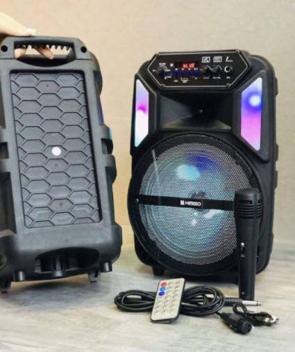 

KIMISO Колонка чемодан Bluetooth с светомузыкой, микрофон, 30 Ватт, Чёрная (QS-4801)
