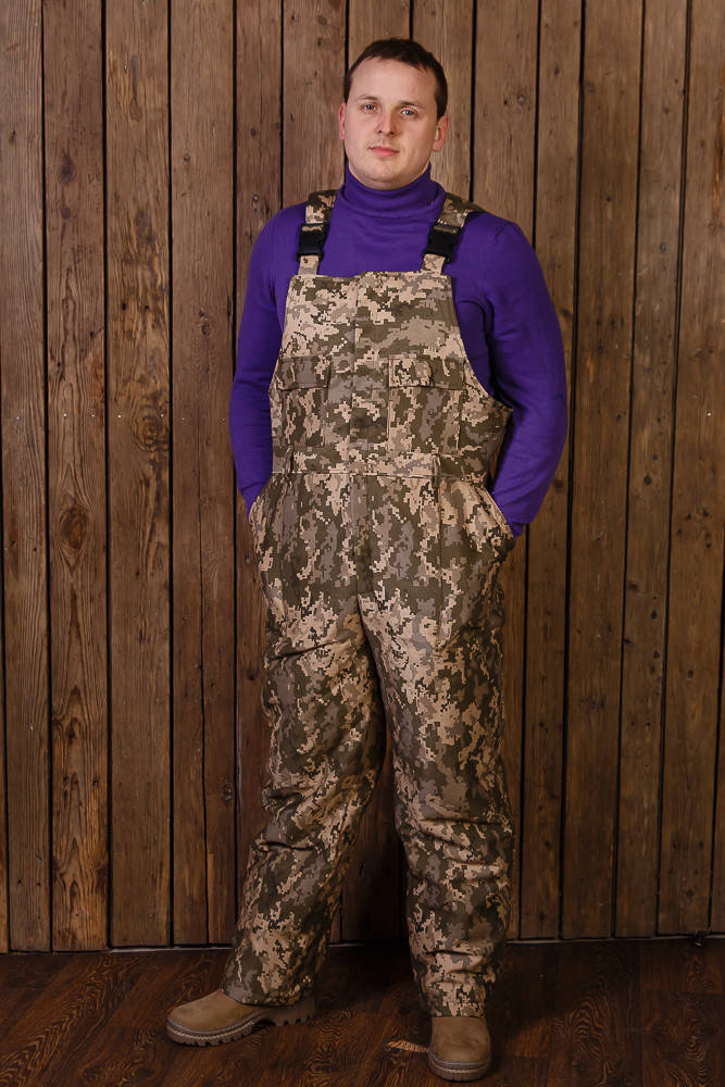 

Камуфлированная одежда для охоты и рыбалки (полукомбинезон) "Тайфун" камуфляж пиксель 48-50