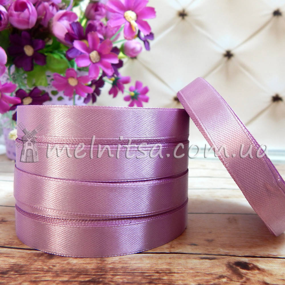 

Атласная лента 1,2 см, №45 св.сиреневый, рулон 23 м