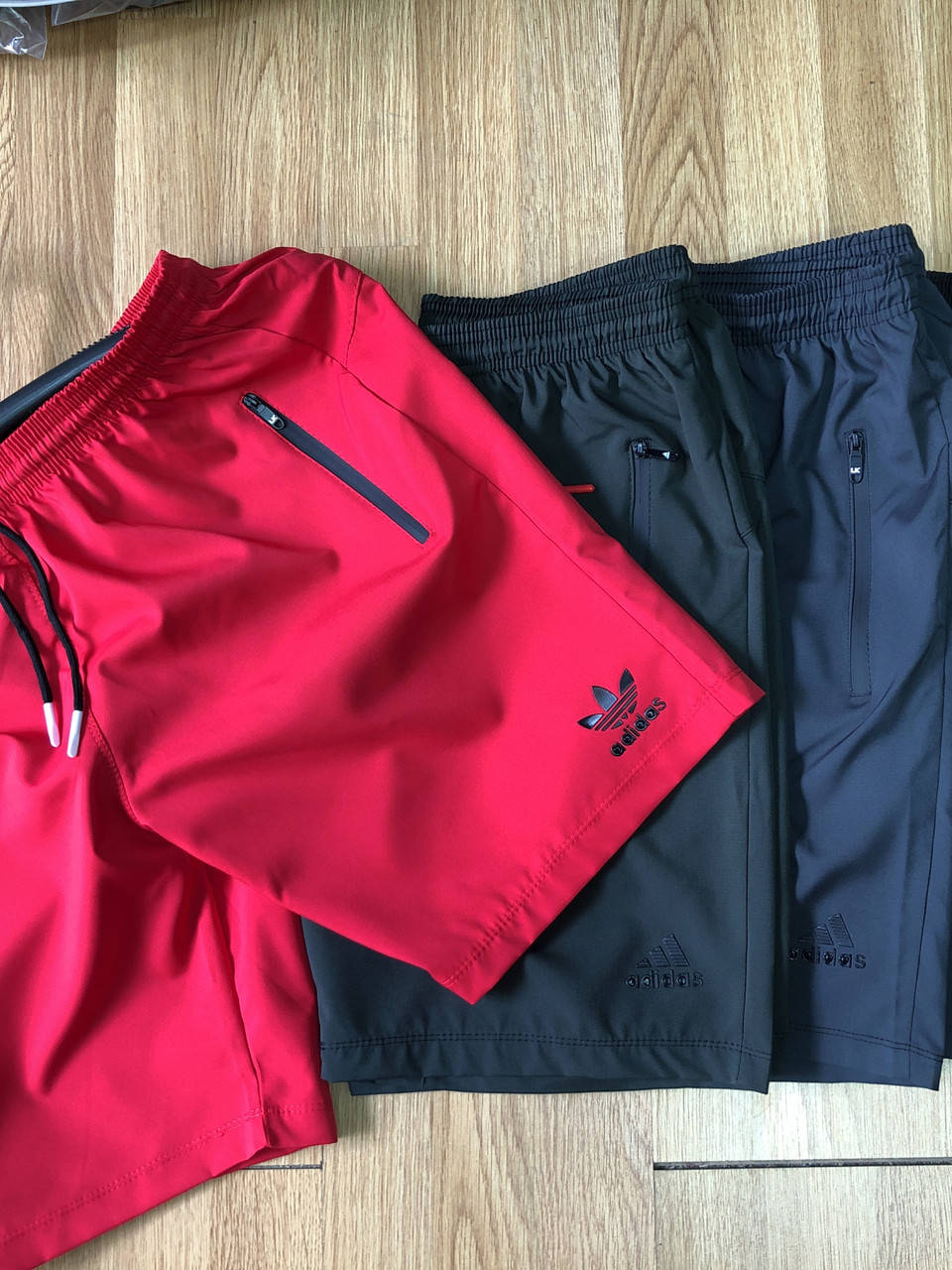 

Шорты мужские Adidas, ткань микрофибра