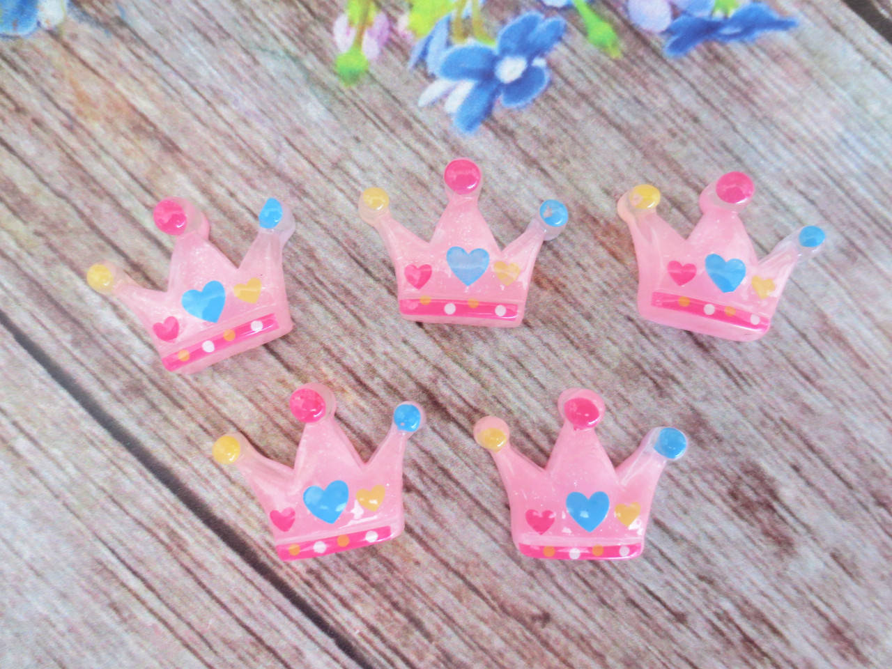 

Объемная серединка, кабошон "Корона", цвет РОЗОВЫЙ, 20х15 мм, 1 шт