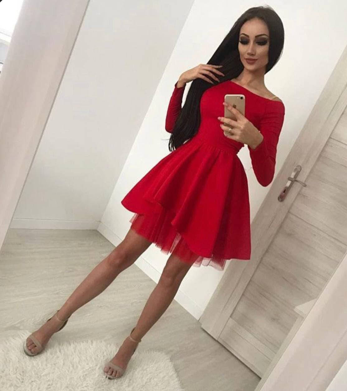 

Платье женское креп дайвинг + фатин размеры 42-46(2цв) "IMPERIAL" купить недорого от прямого поставщика