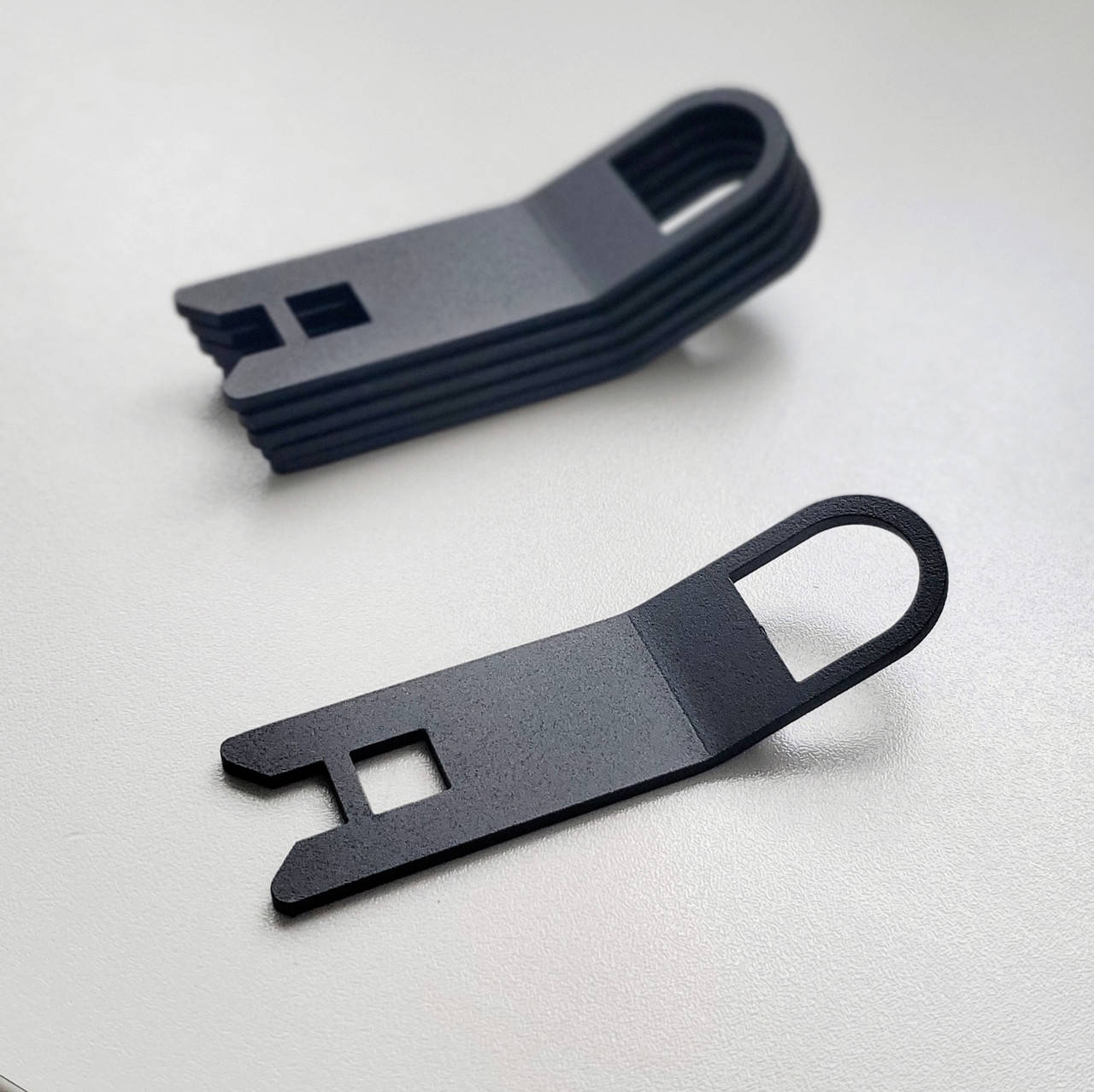 

Антабка для АК, АКС, АКСУ задняя, крепление одноточечного ремня