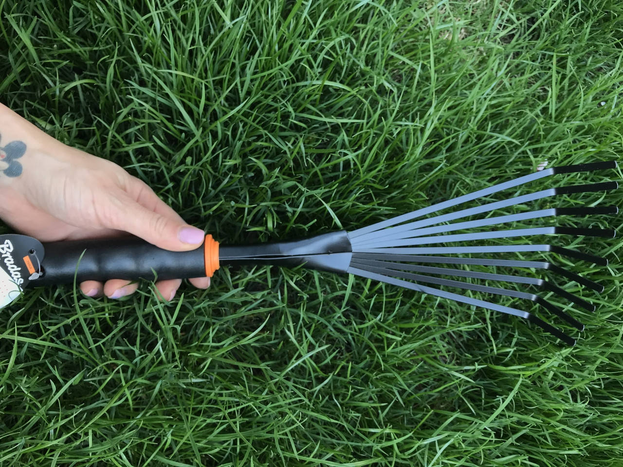 

Грабельки веерные, DE LUXE, KT-Y6006