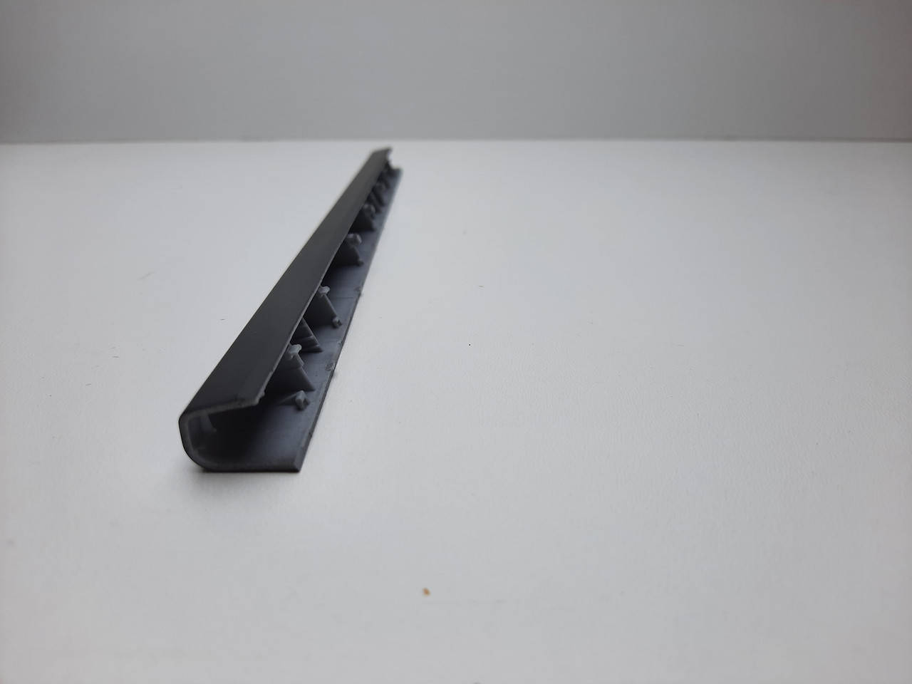 

Lenovo 320-15, 320-15IKB, 151KB, 320C-15, 330-15 заглушки петель Черный нов