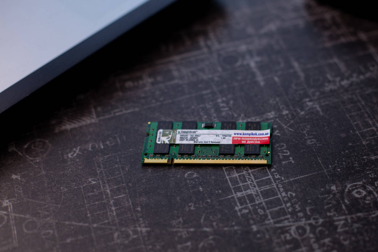 

Б/У, Оперативная память для ноутбука, ОЗУ, RAM, SODIMM, DDR2, 2 Гб, 667, 800 МГц