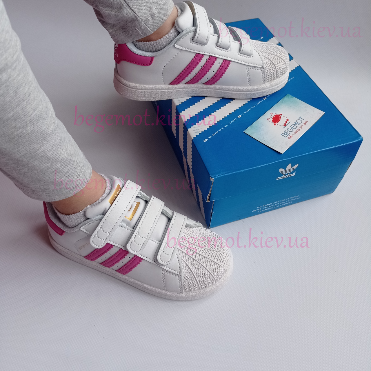 

Детские кроссовки Адидас Суперстар Adidas superstar белые розовая Полоса 30