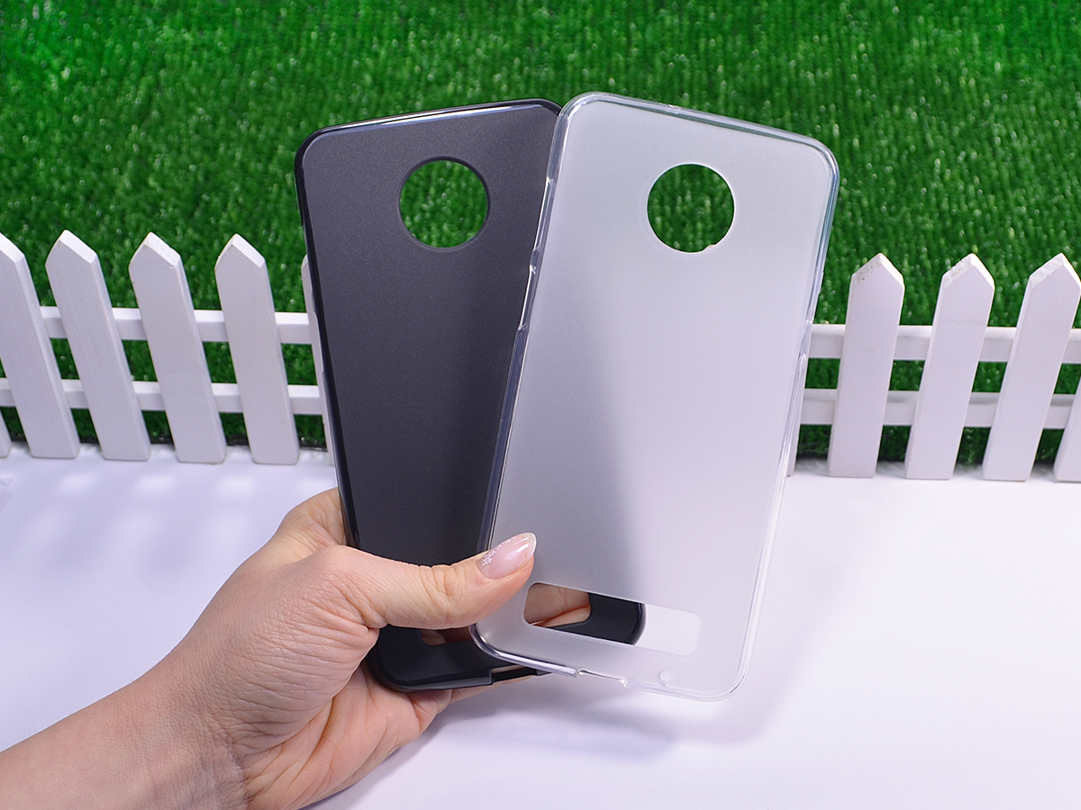 

Силиконовый TPU чехол для Motorola Moto Z3 / Moto Z3 Play