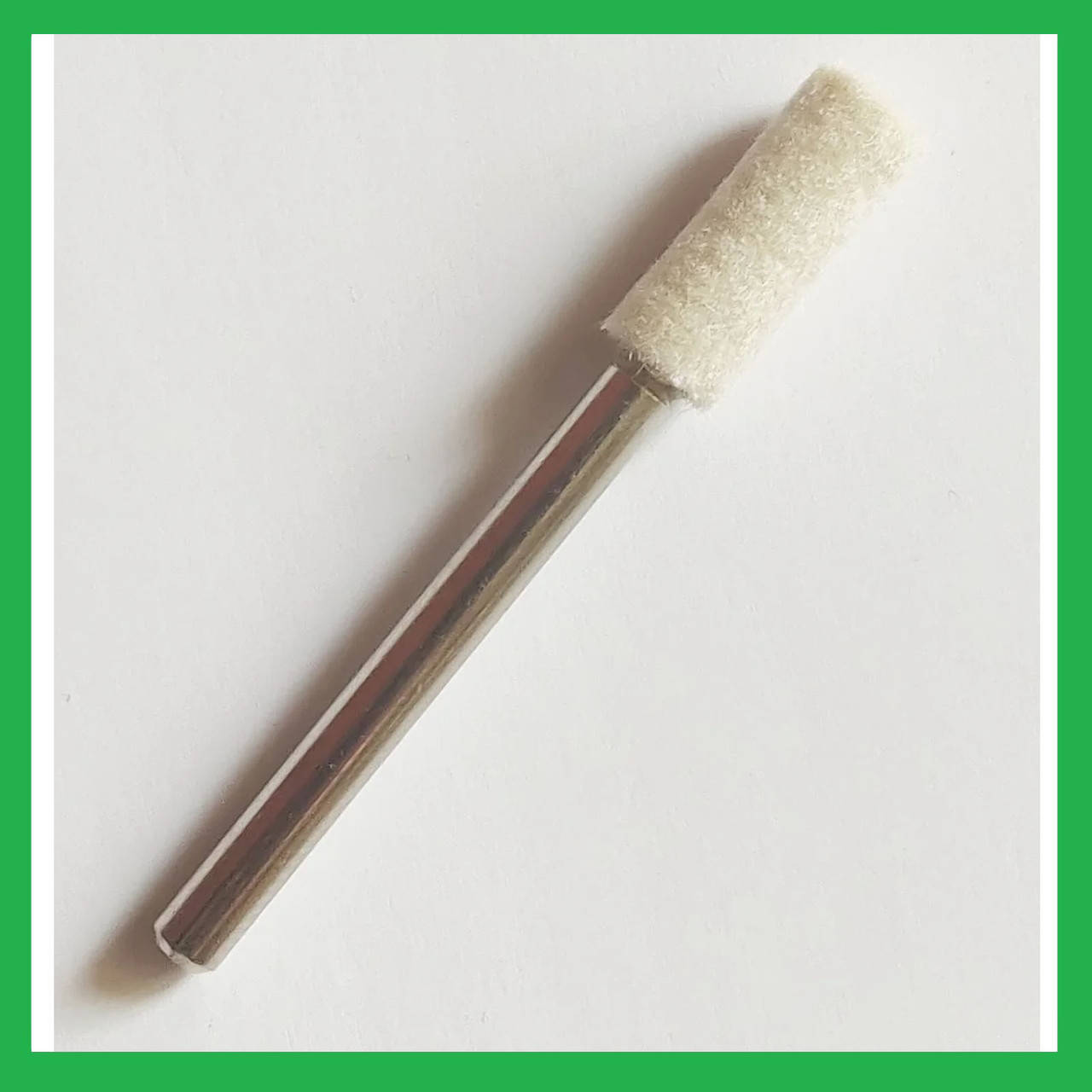 

Войлочная полировальная цилиндрическая головка 5 мм с державкой.