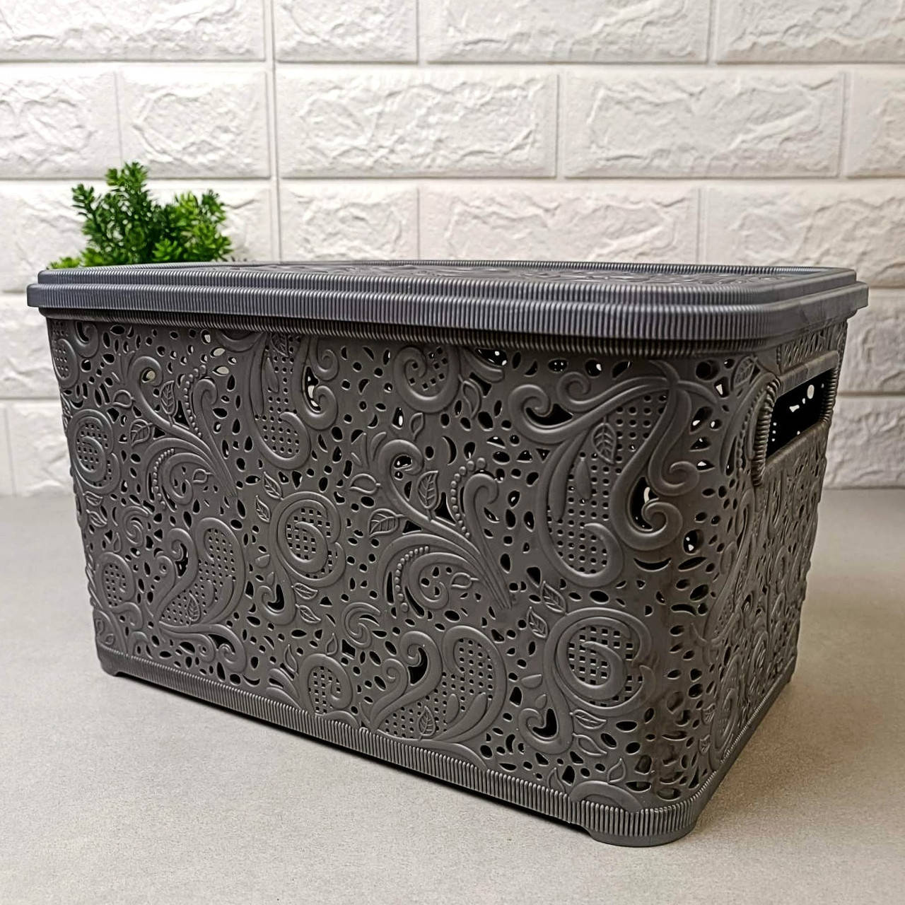 

Ажурная серая корзинка для хранения с крышкой 7.5л, Серый
