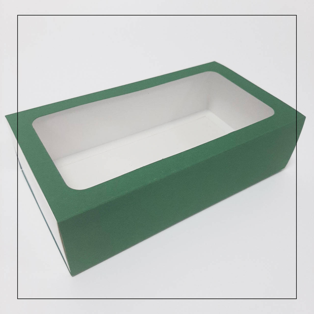 

Коробка футляр зеленая с окном 200х110х55 мм., Зелёный