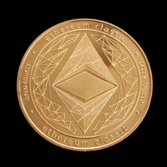 

Позолоченная сувенирная монета Ethereum Classic