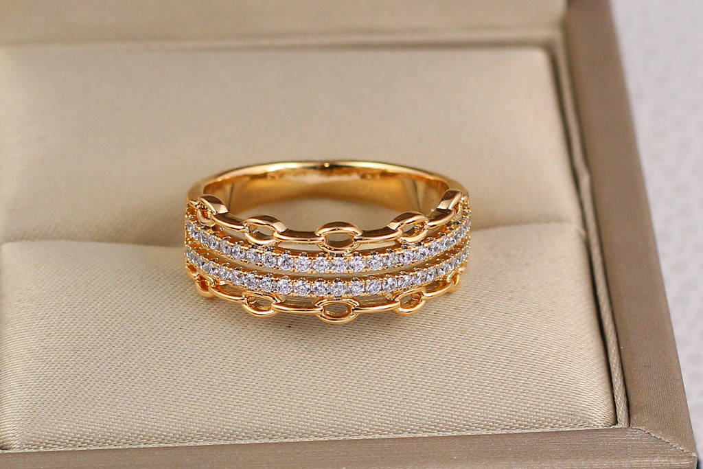 

Кольцо Xuping Jewelry две дорожки с цепными краями р 20 золотистое