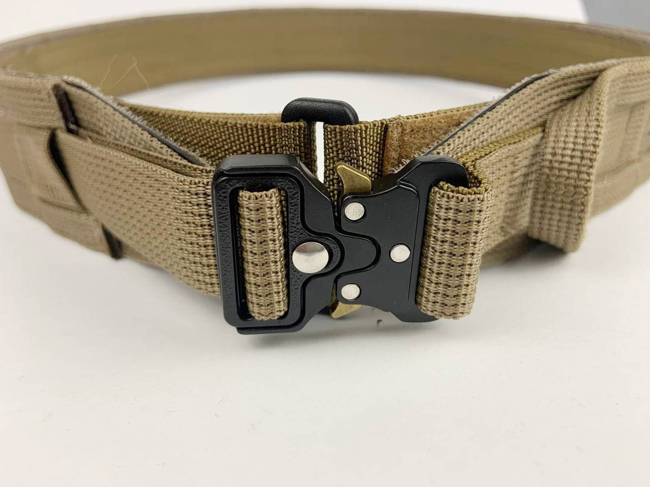 

Пояс боевой армейский с системой моли Тан, стропа пиксель, пряжка металла Cobra. Размеры L