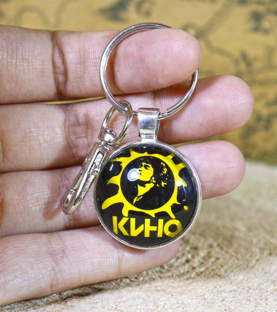 

Брелок В. Цой "Кино"