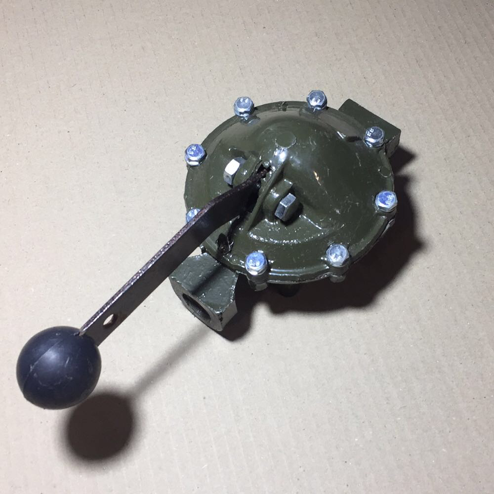 

Насос подкачки топлива РНМ-1 (танковый) в сборе (ручной насос для перекачки) 740-1100000