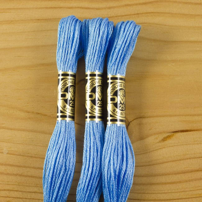 

Нитки мулине DMC 996 (Франция)