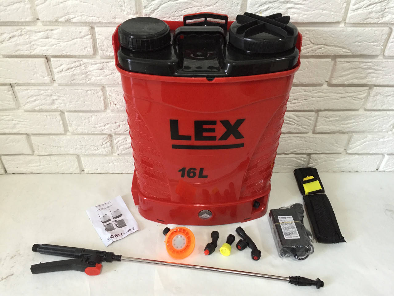 

Опрыскиватель аккумуляторный Lex Profi ( 16L _ 15A.h ), Красный