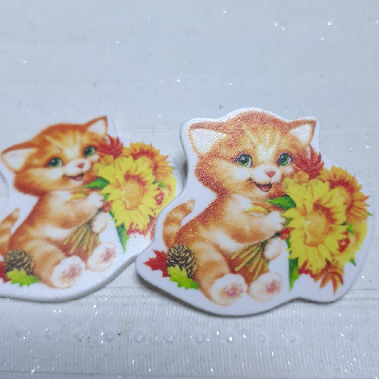 

Кабошон планер Котик з соняшниками 1 шт