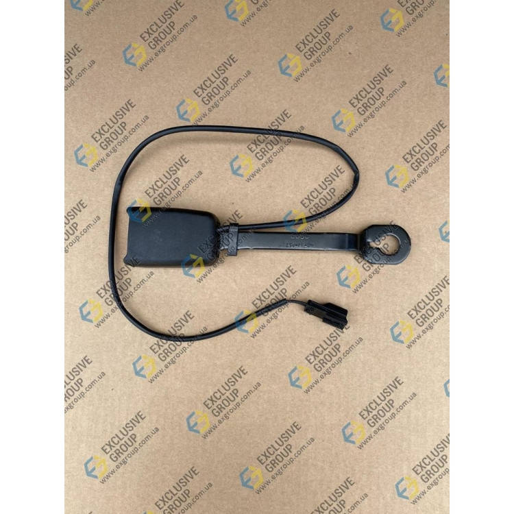 

Замок ремня безопасности передний л/п