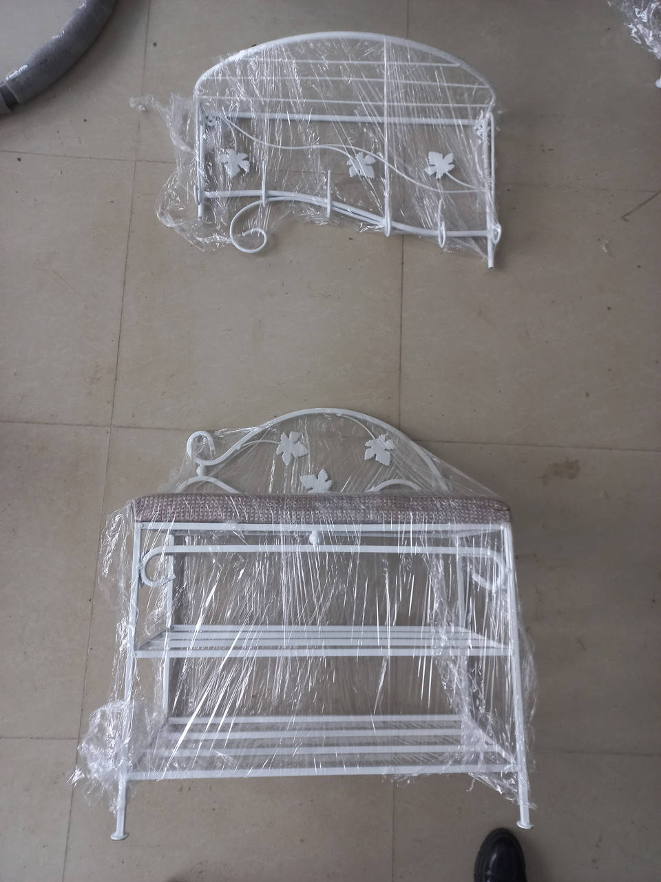 

Кованая прихожая 65 см белая, Белый