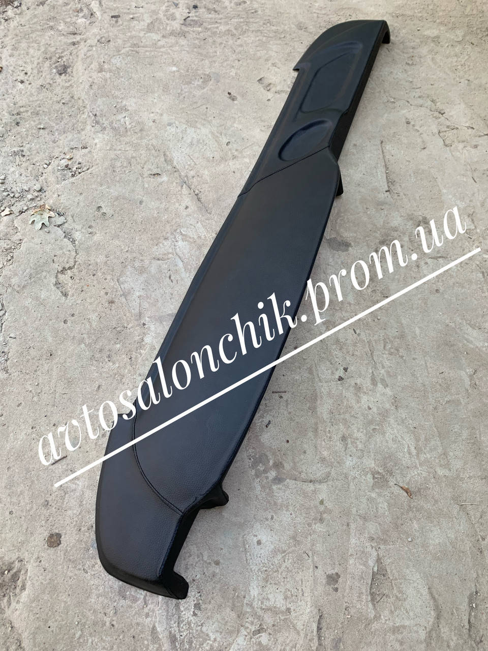 

Накладка на панель ВАЗ 2107 черная тюнинг салона ВАЗ 2107, Черный