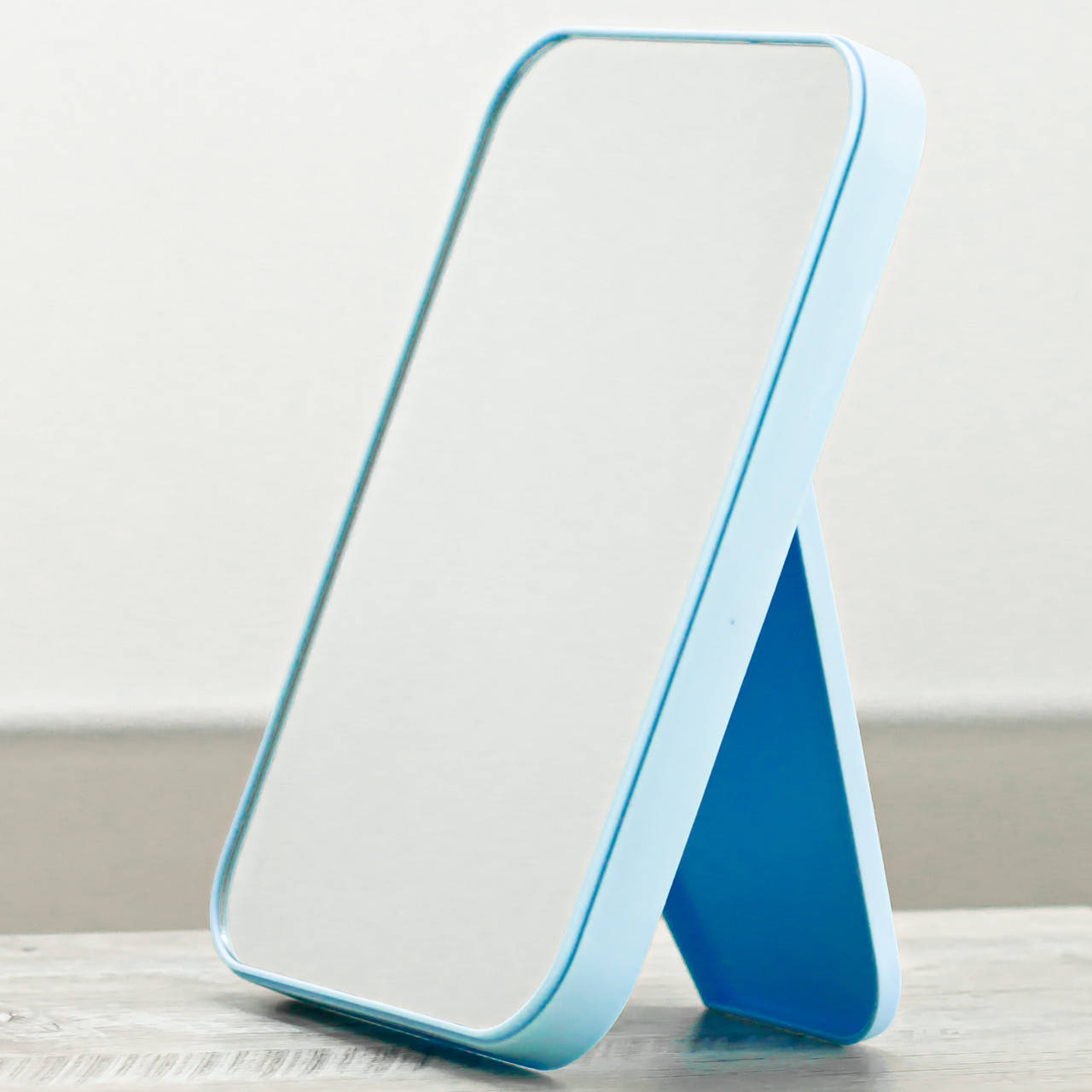 

Зеркало косметическое La Rosa на подставке прямоугольное LMR-4463 Голубое, Голубой