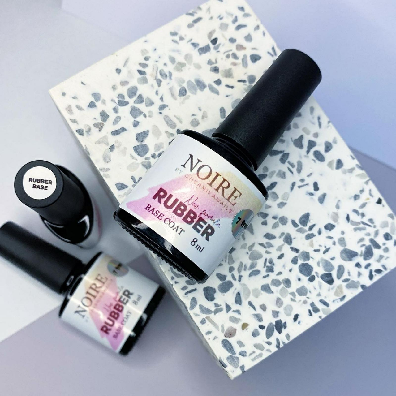 

RUBBER BASE 8 ml coat "NOIRE" NEW formula (7 free)