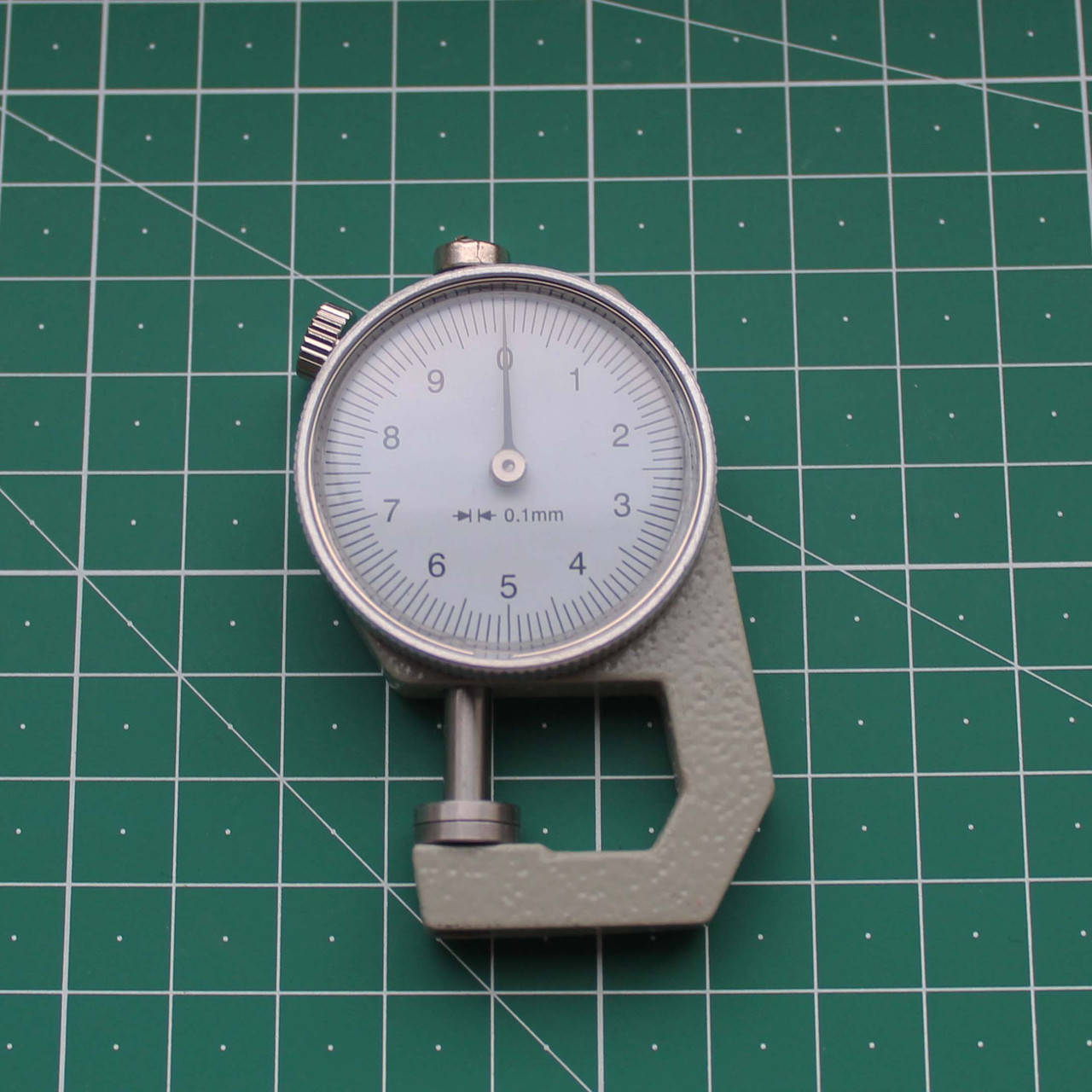 

Измеритель толщины кожи